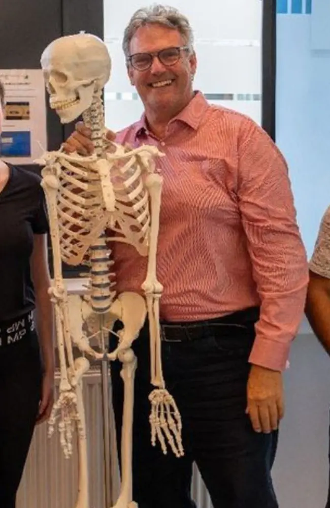 Peter "Doc" Moritz in der medizinischen Lehrveranstaltung 