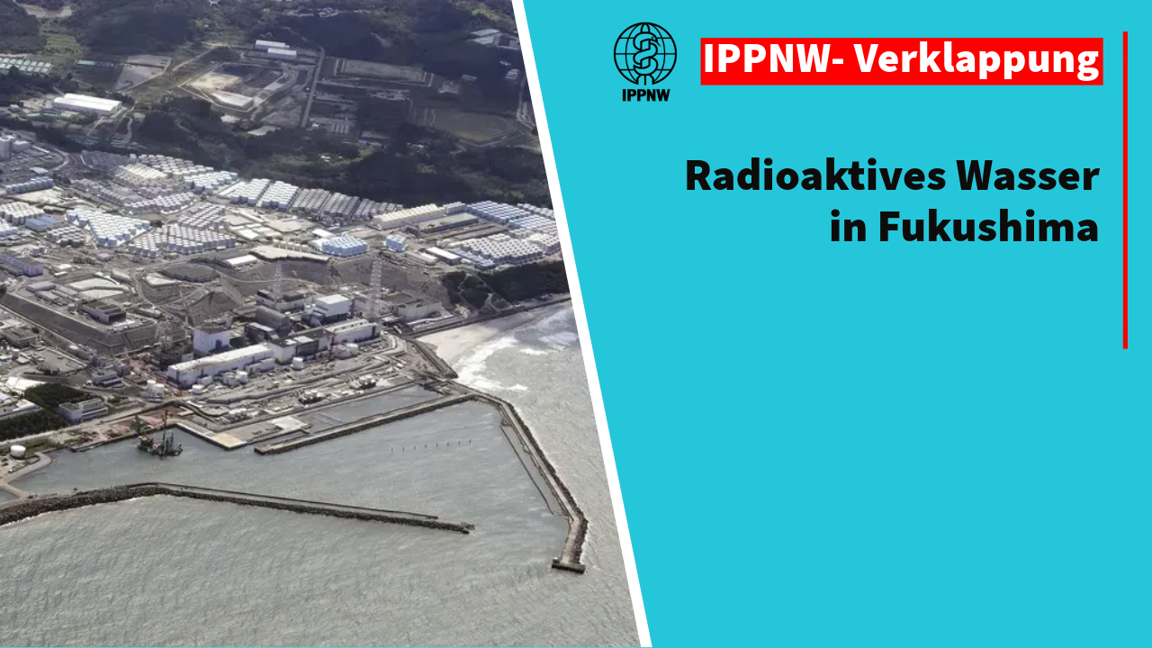 Luftaufnahme des Atomkraftwerks Fukushima an der Küste mit Reihen von Wassertanks und Hafenmolen im Meer – Ausgangspunkt der Debatte um eingeleitetes Kühlwasser